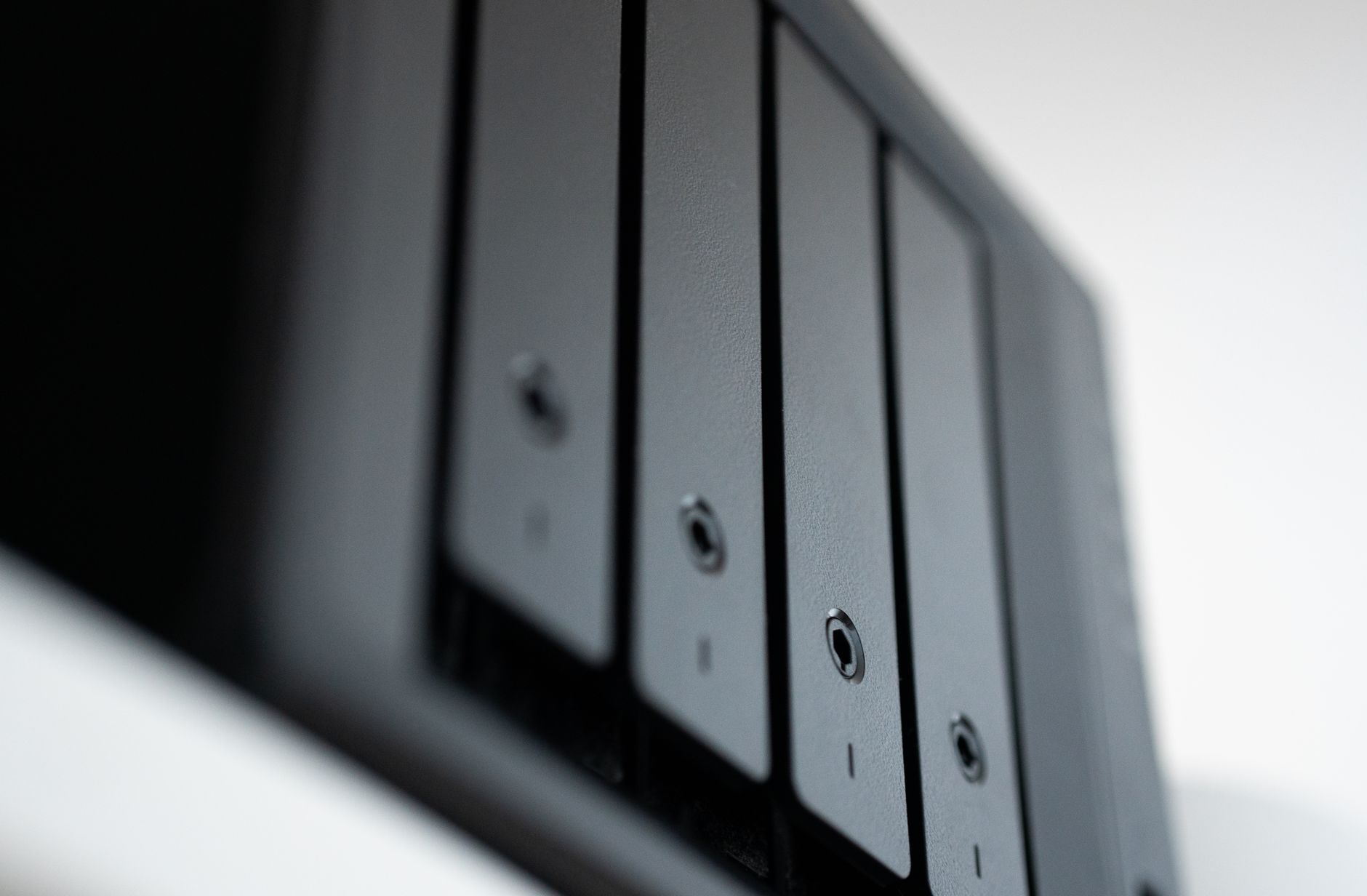 Home lab server setup used for self-hosted applications